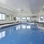 Super 8 By Wyndham Swift Current 