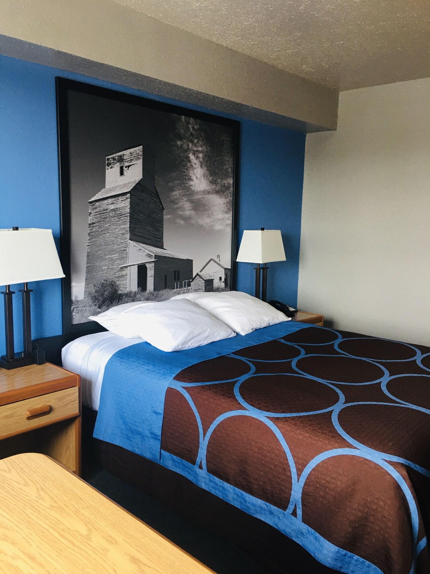 Super 8 By Wyndham Hotel Swift Current