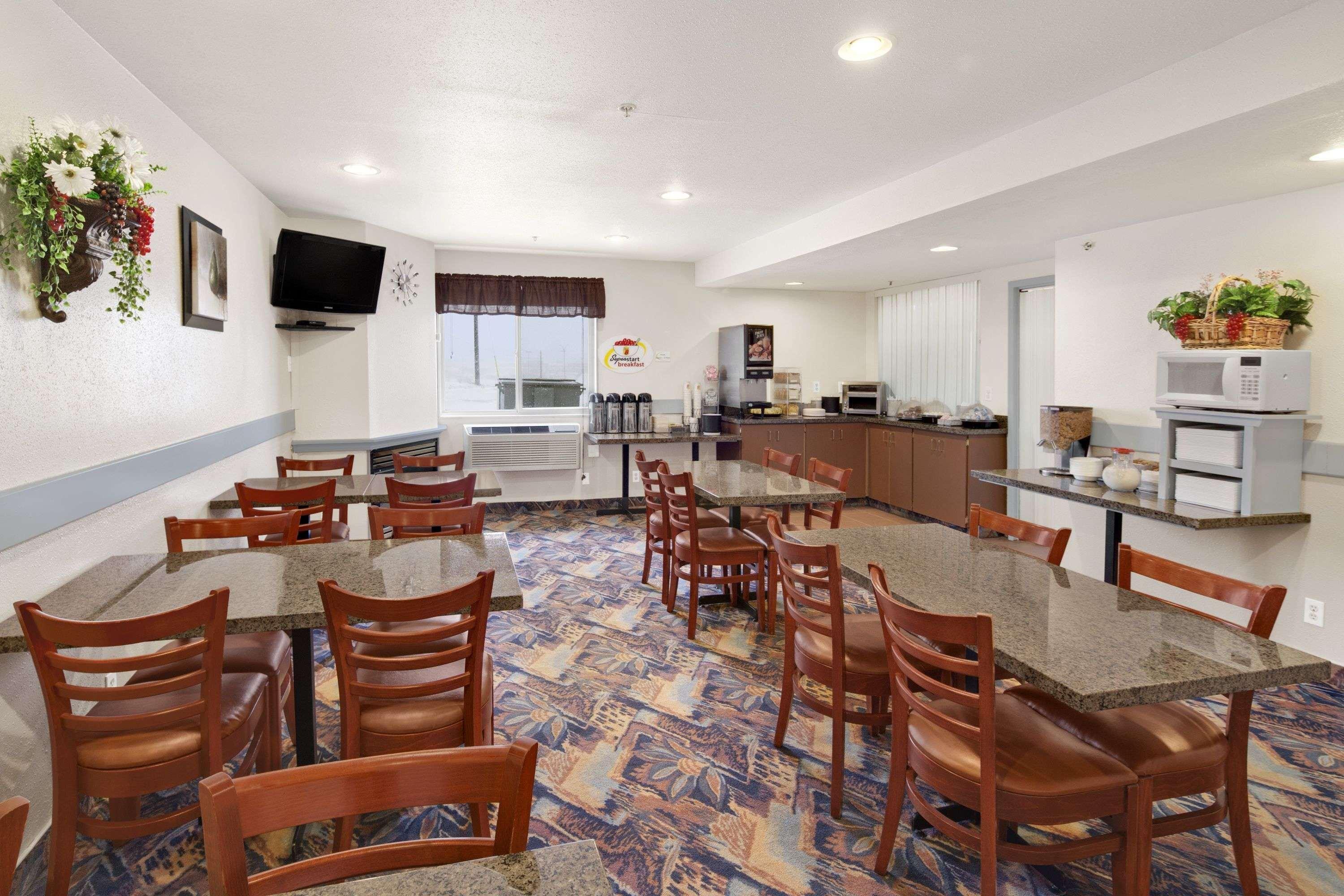 Hotel Super 8 By Wyndham Swift Current