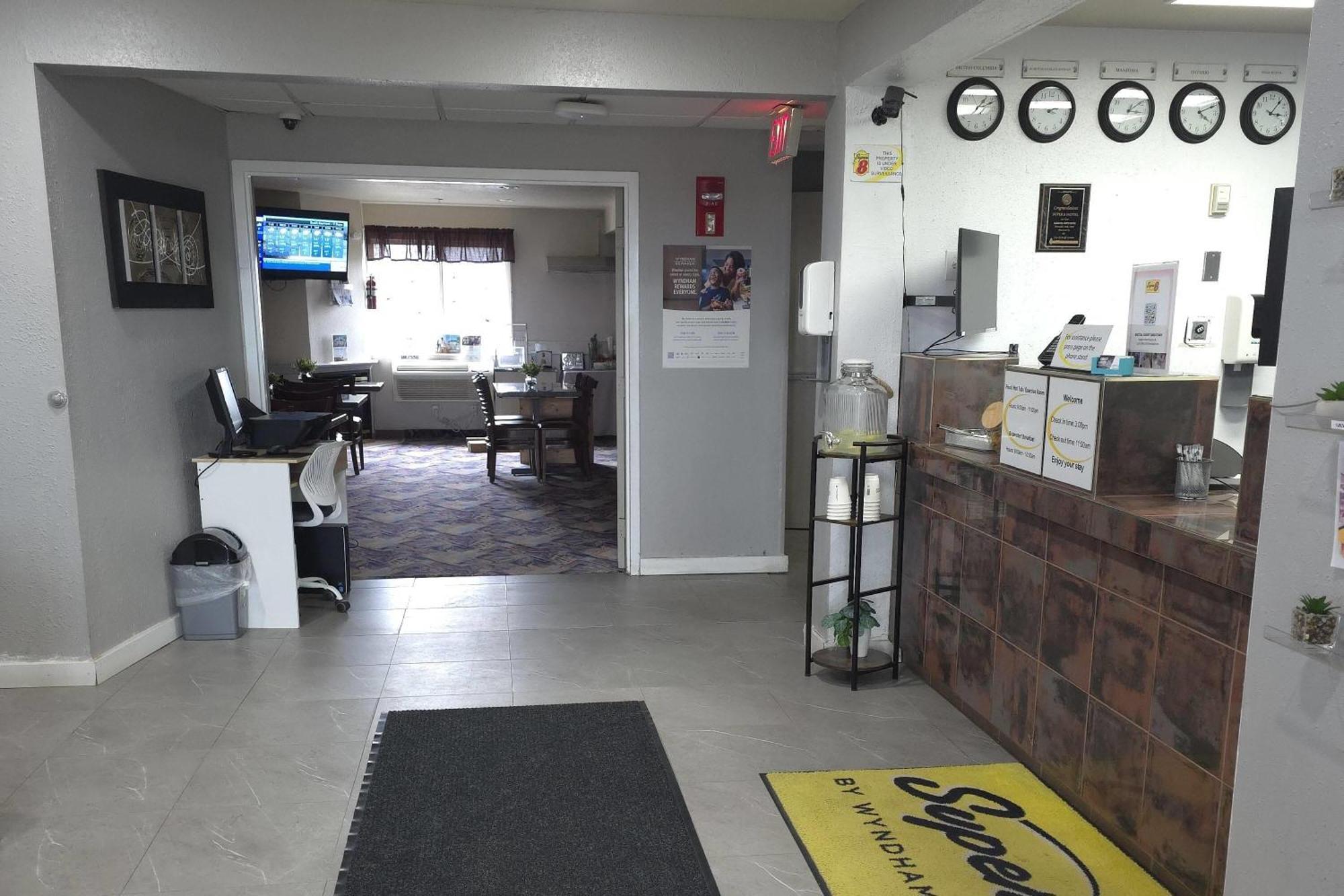 Hotel Super 8 By Wyndham