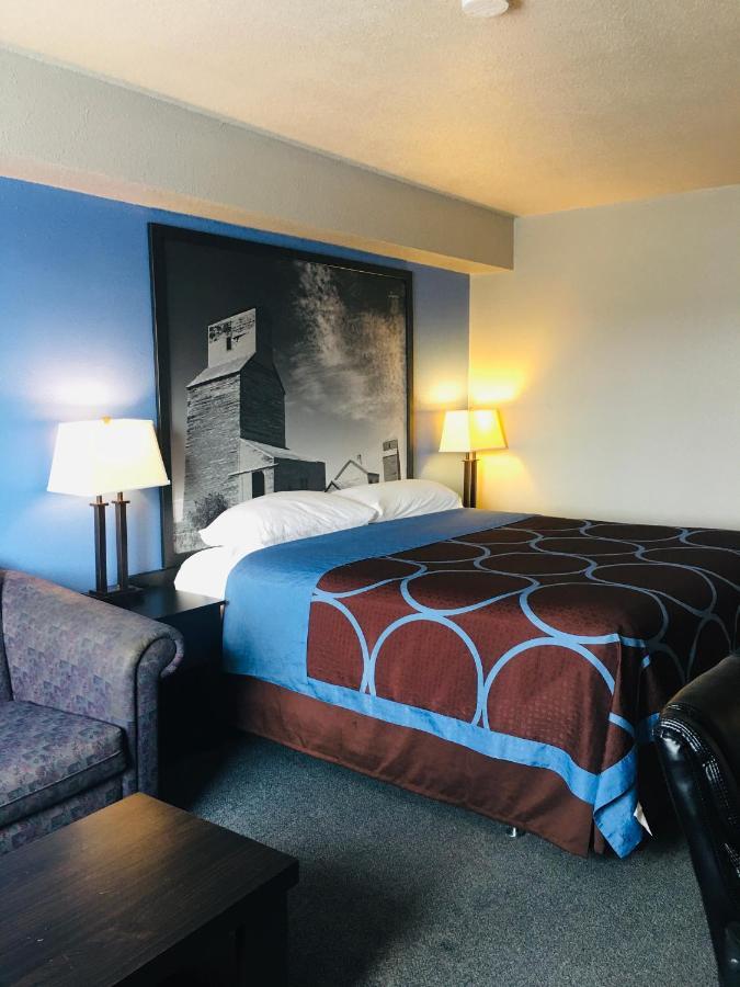 Super 8 By Wyndham 2* Swift Current